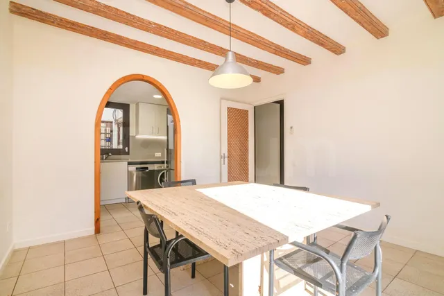 Exclusividad y versatilidad en el Gòtic: 155 m2 con doble configuración — 24