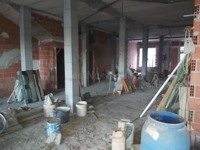 LOCAL COMERCIAL EN ALQUILER EN EL ESPARRAGAL - foto 4