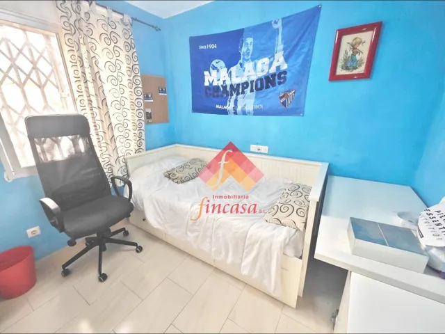 VENTA DE PISO EN LA BARRIADA DE LA U.V.A. - foto 5