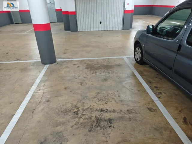 Amplio Parking en La Vall d'Uixó - A solo €50 al Mes — 5