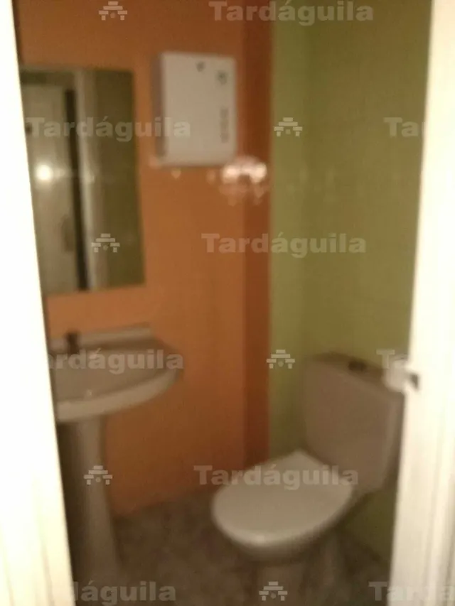 LOCAL BAR EN VENTA JUNTO A LA AVENIDA VILLAMAYOR Y PLAZA CARMELITAS — 11