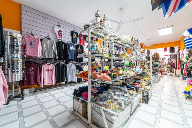 Cala millor local comercial en segunda linea de mar de 67m2 — 18