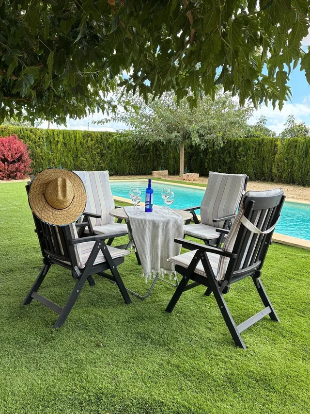 "Exclusiva finca en Sueca: Torre histórica, piscina y planta