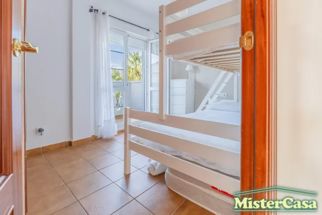 Exclusiva !!casa adosada en esquina con patio privado, piscina y aparcamiento propio en costa ballena, Rota — 48
