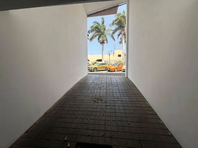 PISO EN VECINDARIO — 22