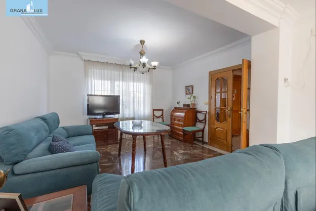 Casa en esquina en venta en Las Gabias — 7