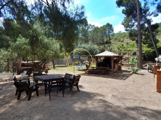 EXCLUSIVA VILLA EN COCENTAINA CON GRAN PARCELA Y BONITA PISCINA. — 5