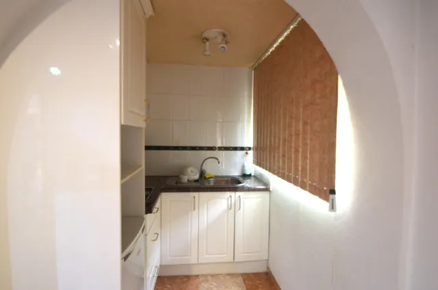 SE VENDE MAGNIFICA VILLA EN LA NUCIA — 33