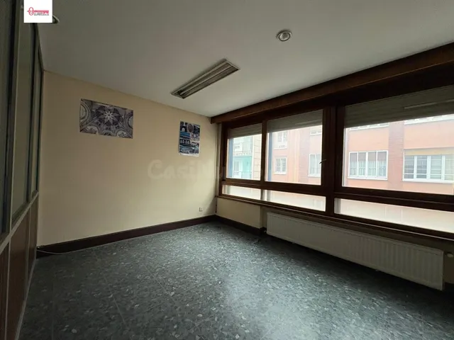 Oficina en alquiler en el centro de Burgos - foto 5