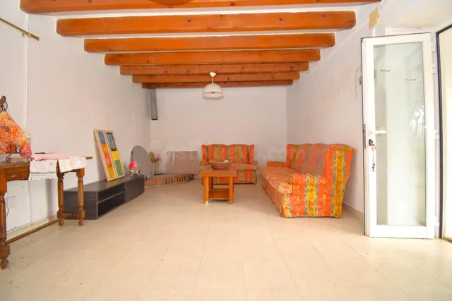 Finca rústica con casa de campo con licencia vacacional en P - foto 5