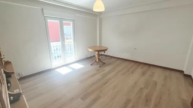 PISO EN ALQUILER EN EL ROLLO–PARQUE PICASSO, SALAMANCA. Urbi - foto 5