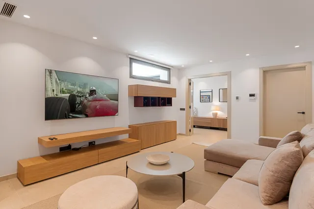 Chalet 5 habitaciones 453m² en venta - Marbella — 24