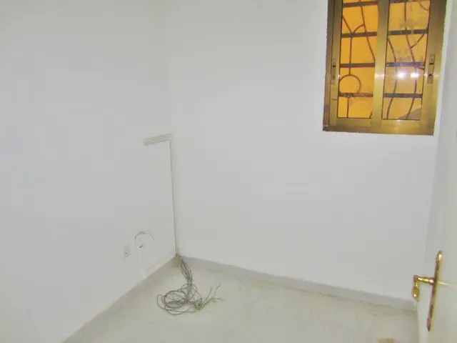 Oportunidad invesores!!! Gran local comercial de 300 metros en la Av. de Denia. — 31