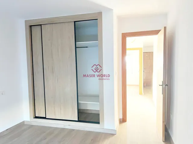 PISO RECIENTEMENTE REFORMADO CON VISTA AL MAR — 21