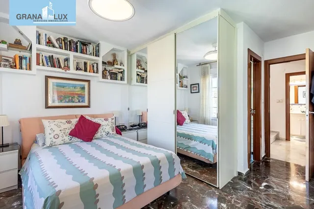 CASA PAREADA EN LA ZUBIA CON PISCINA, ZONA DE BARBACOA Y JARDÍN — 19