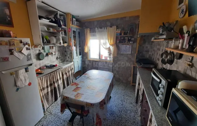 Casa en el casco antiguo, a pocos minutos del centro - foto 5