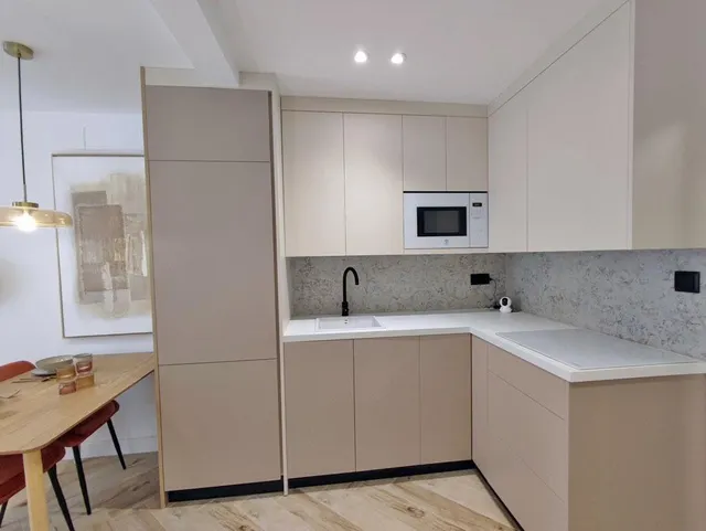 Edificio totalmente reformado en pleno centro de Granada — 16