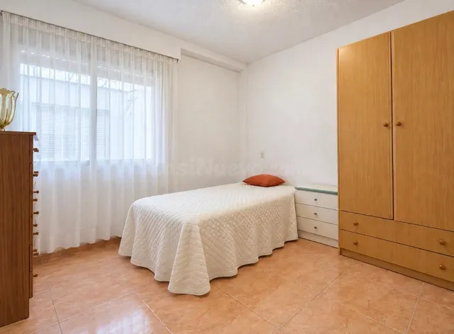 PISO EN VENTA, FRENTE CONSUM, ORIHUELA CENTRO — 5