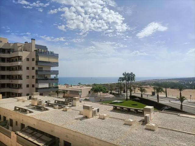 Exclusiva vivienda en la Urbanización San Antonio, con vistas al mar y a la isla de Tabarca — 16