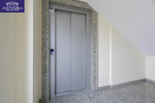 Ático en venta en La Zubia — 30