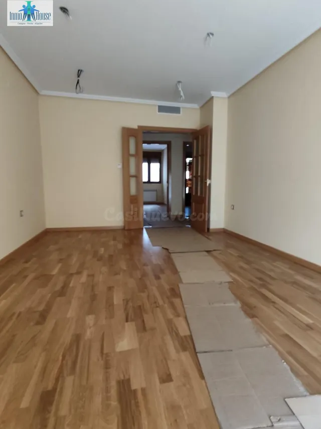PISO EN VENTA ZONA CENTRO - foto 5