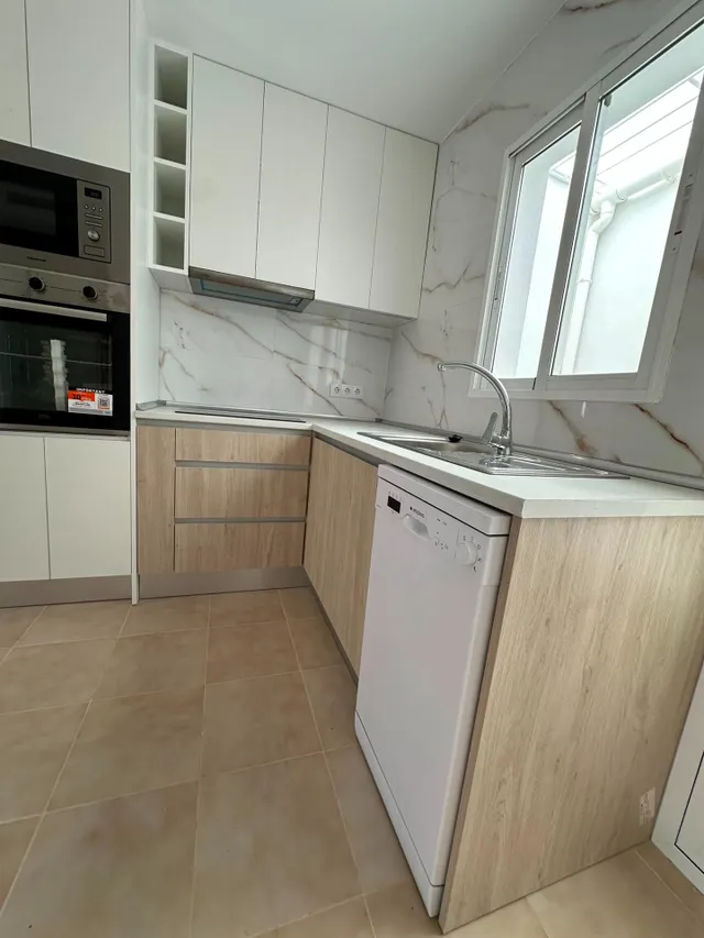 BUNGALOW ADOSADO DE 2 DORMITORIOS EN LA SIESTA (TORREVIEJA) — 15