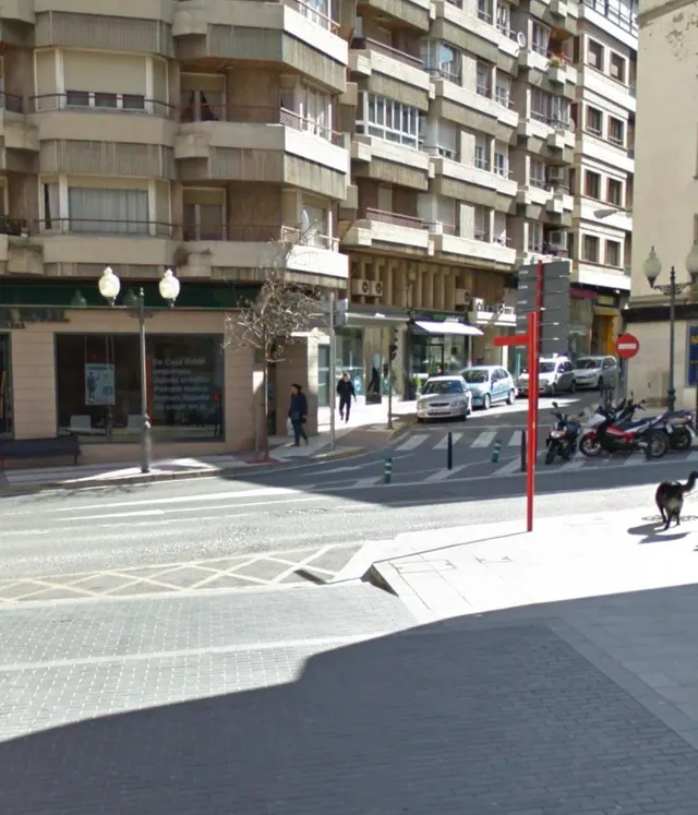 Local comercial en zona centro de Tudela — 9
