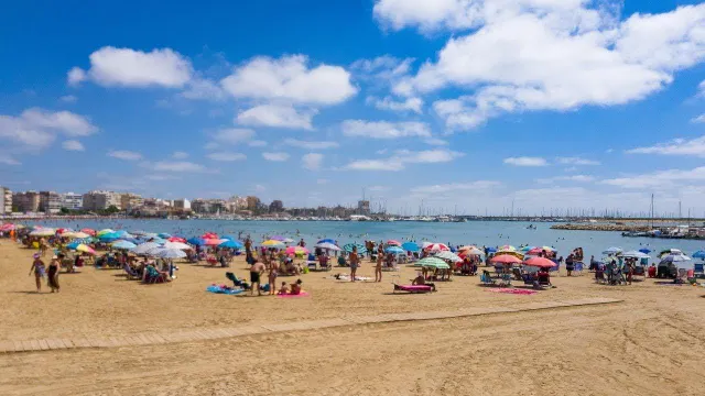 Apartamento a 150 metros del mar, zona Playa Los Naufragos — 23