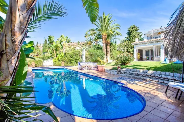 Chalet 6 habitaciones 485m² en venta - Marbella - foto 2