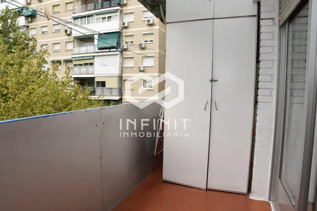¡IMAGINA LO QUE PUEDE LLEGAR A SER!... Una gran vivienda con alma y potencial en una de las mejores ubicaciones de Alcalá. — 34