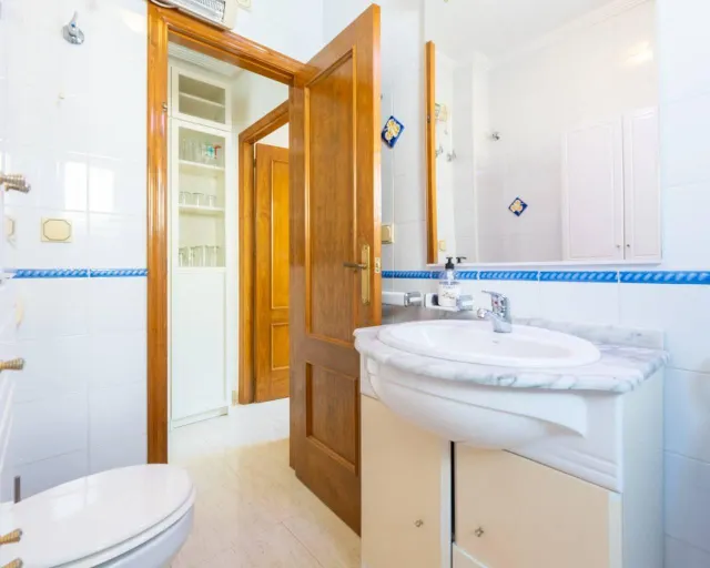Villa independiente orientada al sur con piscina privada y solárium – Las Chismosas — 12