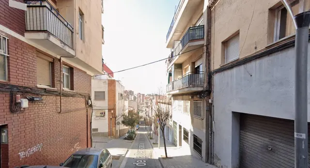 PISO EN BADALONA