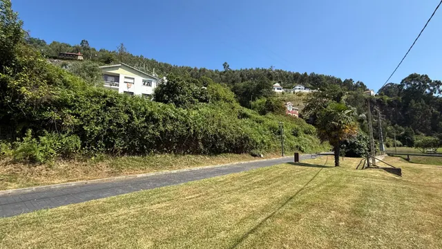 Venta de Suelo Urbano Residencial en Paseo Maritimo Nº S/N Muros de Nalón (Asturias) — 2