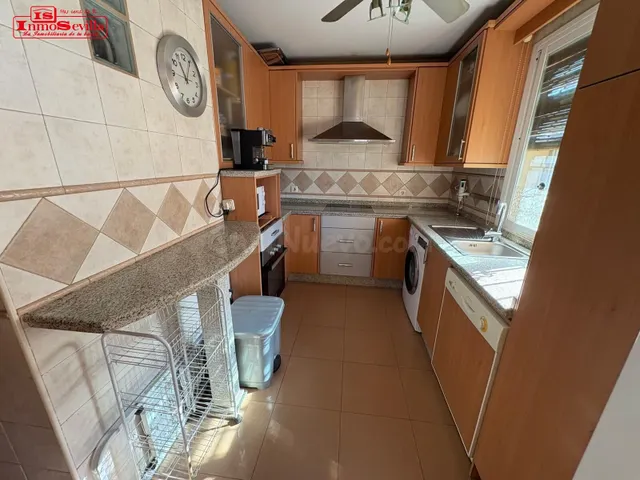 CASA PAREADA EN BORMUJOS - foto 4