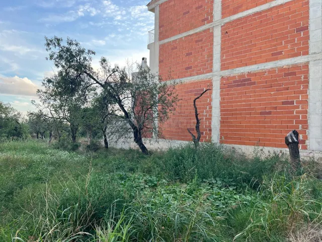 SOLAR EN VENTA EN AVENIDA CATALUNYA! - foto 3