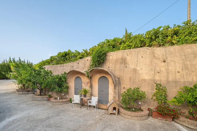 FINCA CON CASA EN VENTA OJEN — 18