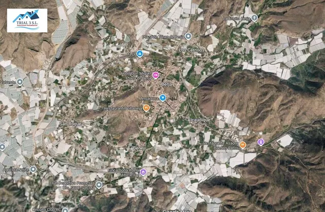 Venta de Casa Adosada en Berja (Almería) — 3