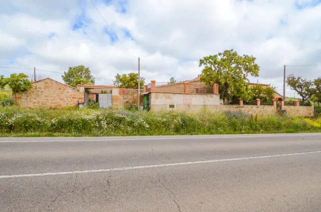 Urbis te ofrece una casa con terreno en venta en Doñinos de Salamanca, Salamanca. — 27