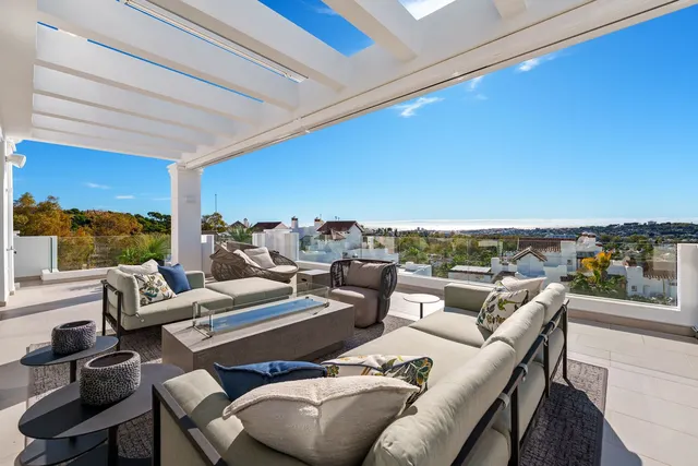 Chalet 3 habitaciones 266m² en venta - Marbella — 4
