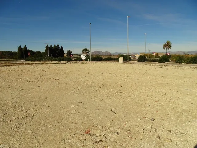 PARCELA INDUSTRIAL EN POLIGONO "LOS VALEROS" BENIJOFAR — 4