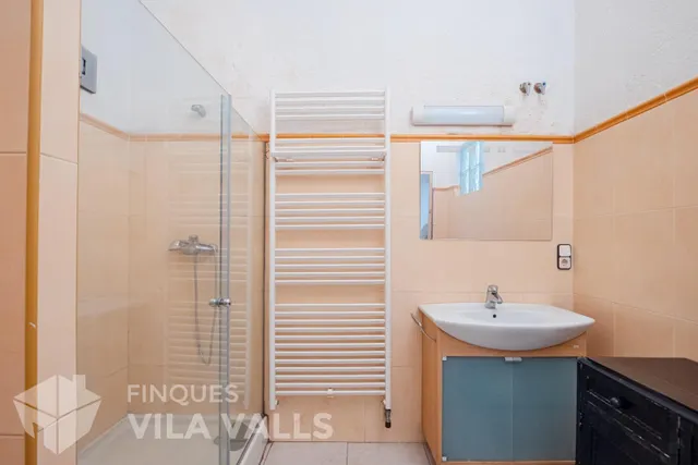 Casa a quatre vents amb gran terrassa i garatge per a 2 cotxes — 32