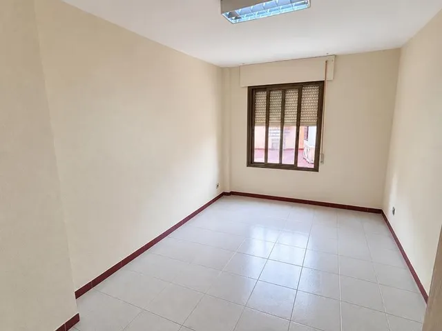 OFICINA EN ALQUILER EN PLENO CENTRO DE SABINILLAS — 7