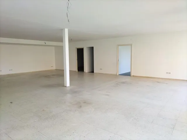 Local en venta de procedencia bancaria — 18