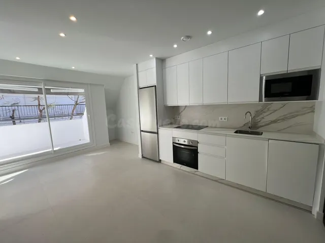 ÁTICO DE OBRA NUEVA – 2 DORMITORIOS CON POSIBILIDAD DE DIVIS - foto 3