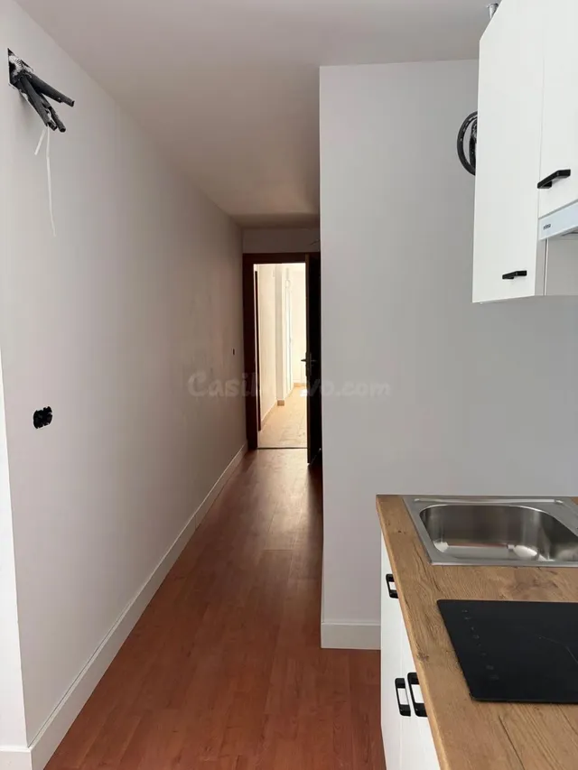 APARTAMENTO EN ALQUILER — 3