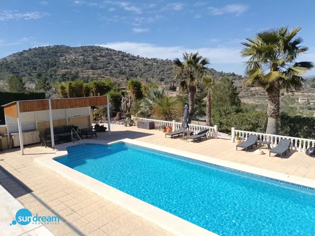 Villa 4 habitaciones 202m² en venta - Abanilla — 2
