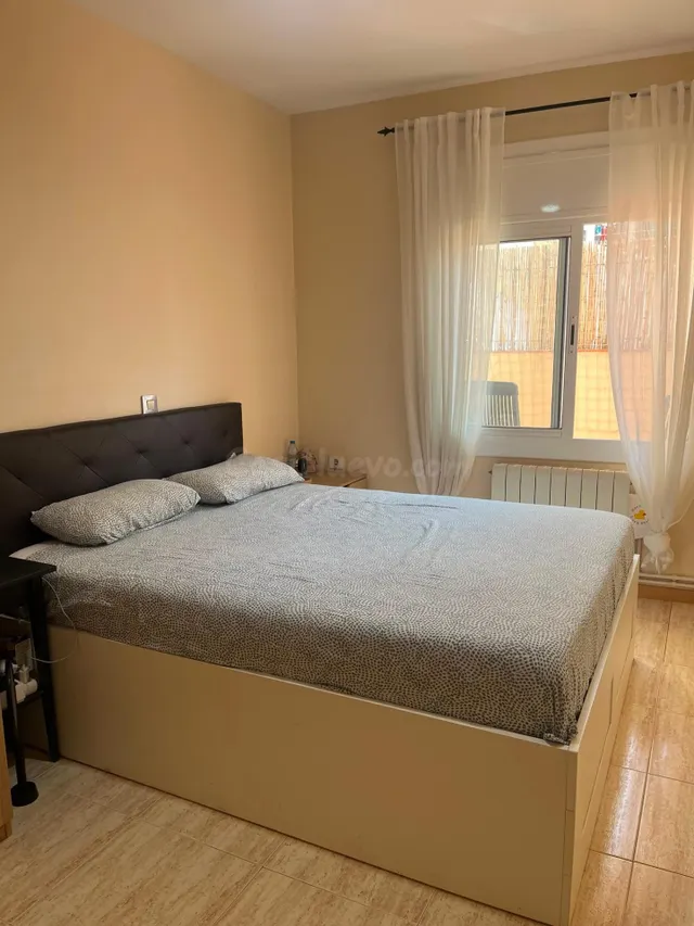 Piso en Badalona con 3 habitaciones y patio — 4
