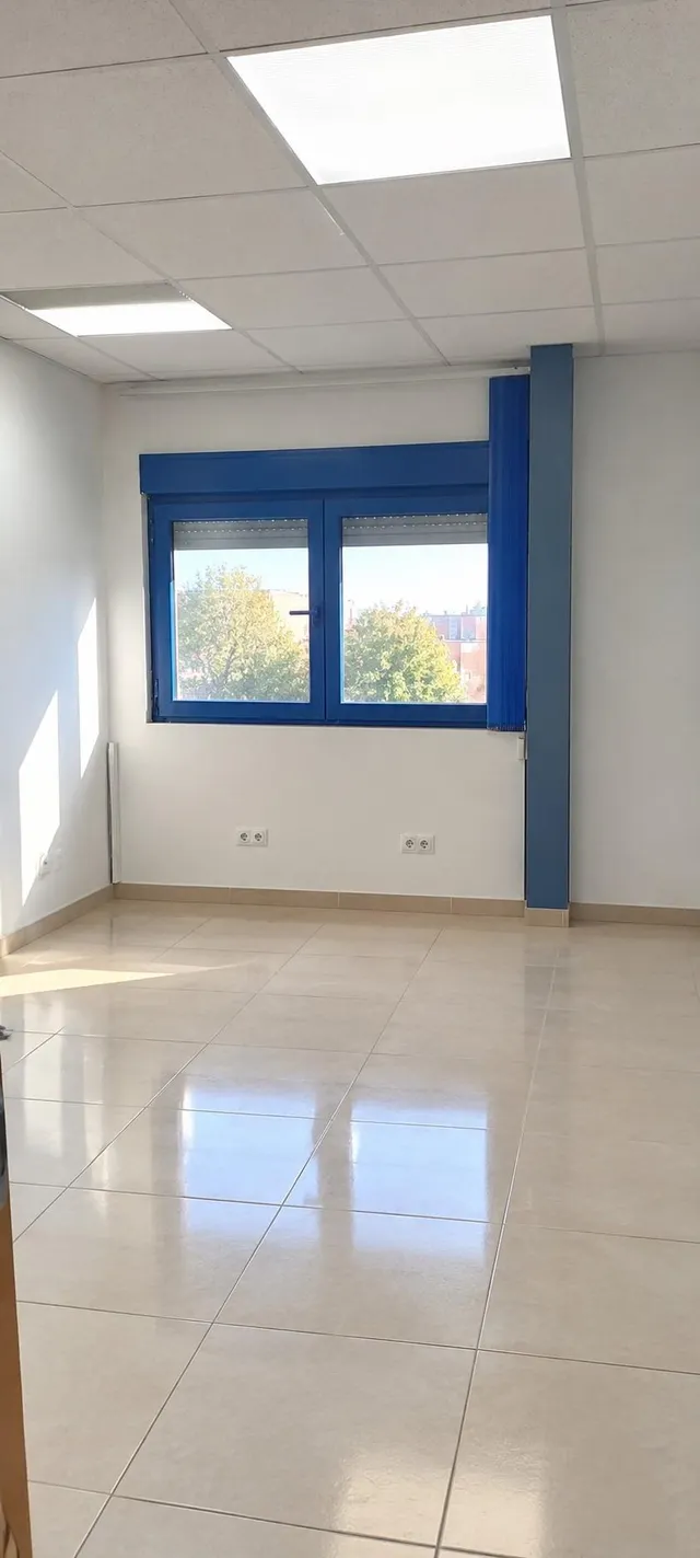 EDIFICIO EN VENTA – POLÍGONO EL CERRO, SEGOVIA — 13