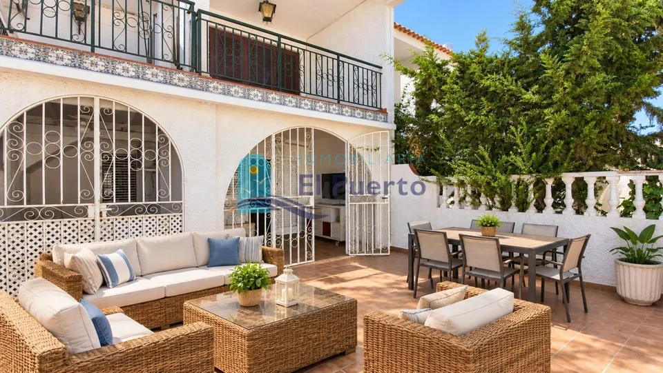 Planta baja con amplia terraza y a 300 metros de la playa de bahía en mazarrón – ref. 261
