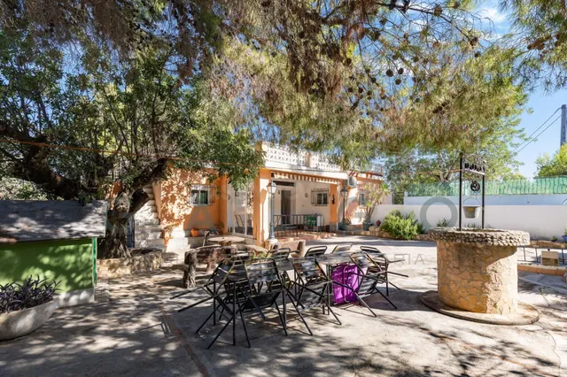 CHALET EN TORRENTE — 4